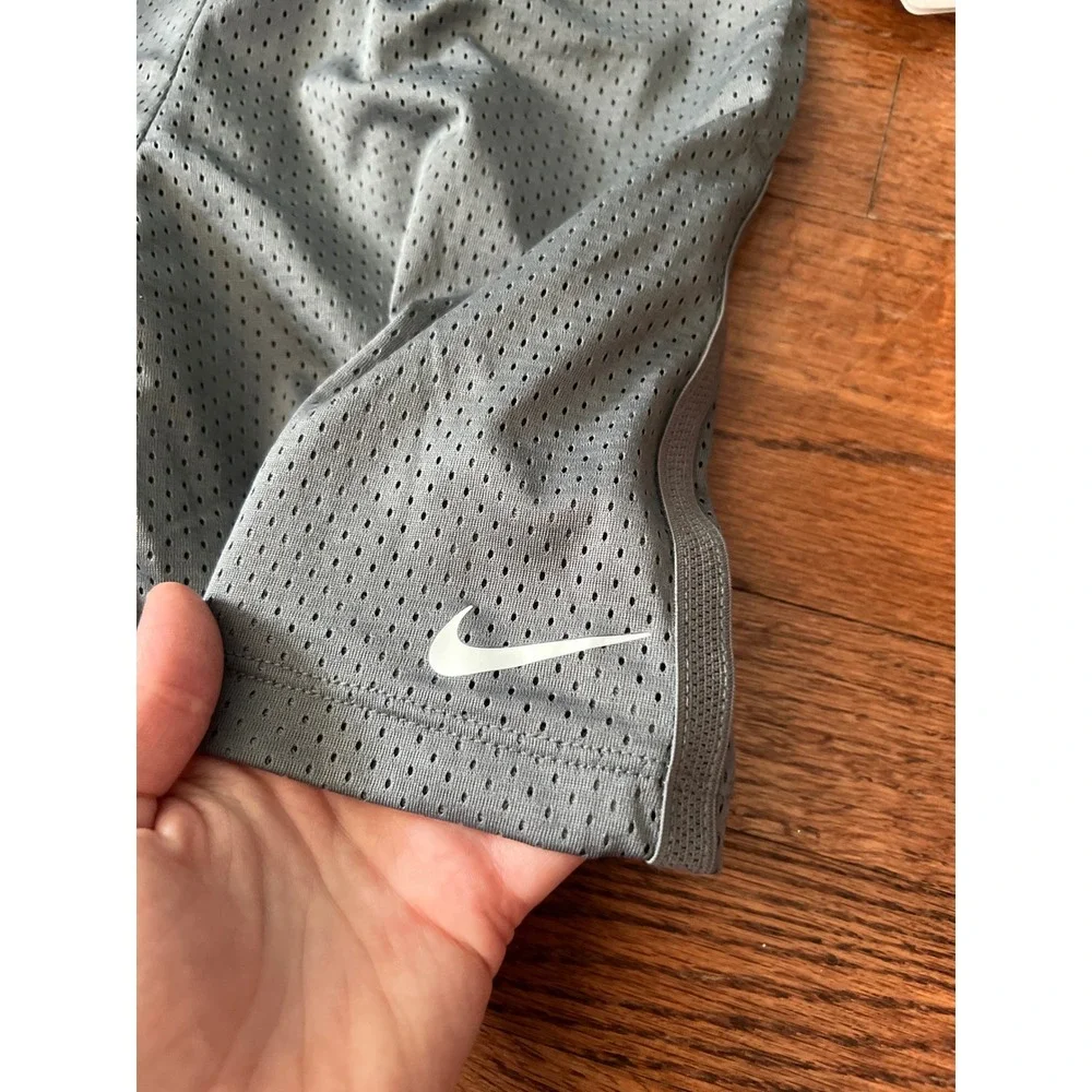 NEW Nike Mesh Shorts Boys Size 6 Smoke Grey Dri-FIT Athletic 86M749-M19